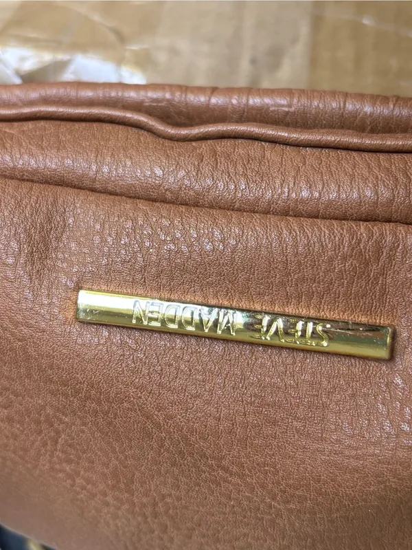 Steve Madden Taupe Embossed Crossbody with Black Tassel Strap - Image 6