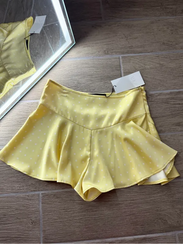 Zara Yellow Polka Dot satin flowy shorts - Image 3