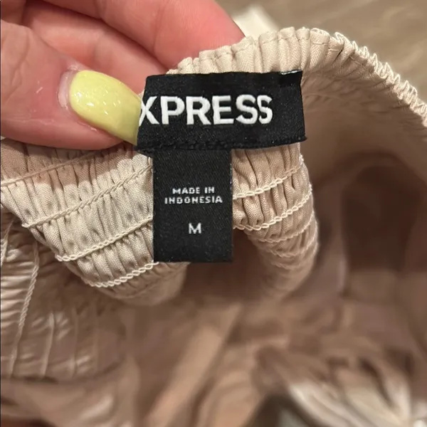 Express Cream Strapless Top - Image 3