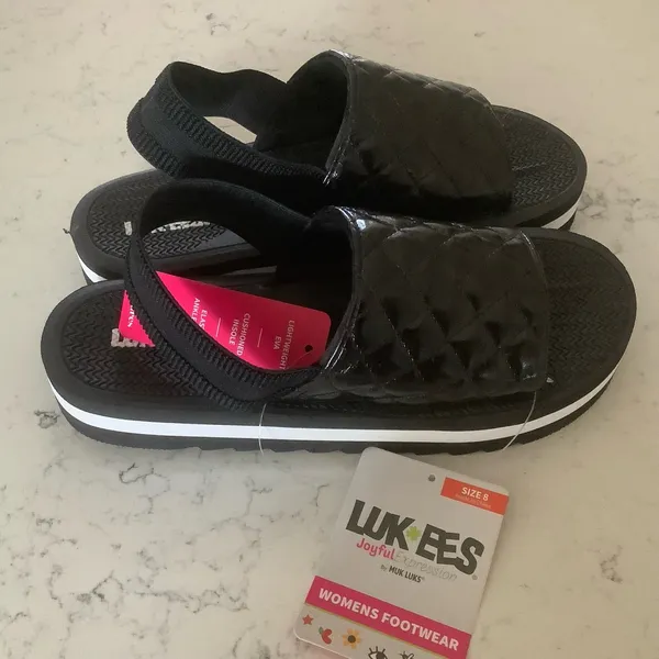 Muk luks womens epic tour sandals flats black quilted Slingback shoes size 8 - Image 5