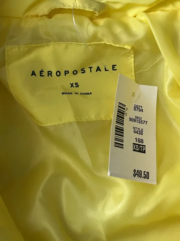 Aeropostale Women’s Lemon Yellow Quilted Puffer Vest XS NWT - Image 9