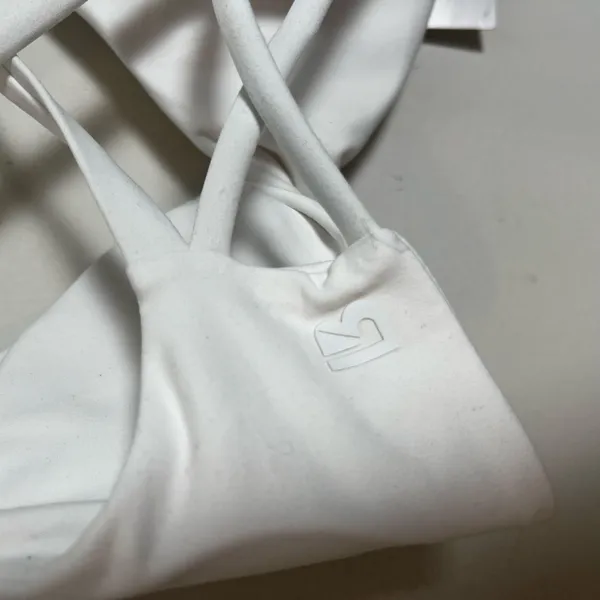 BUFFBUNNY NWT- Glow Sports Bra White Athletic Gym Training Running CrossFit Yoga - Image 6