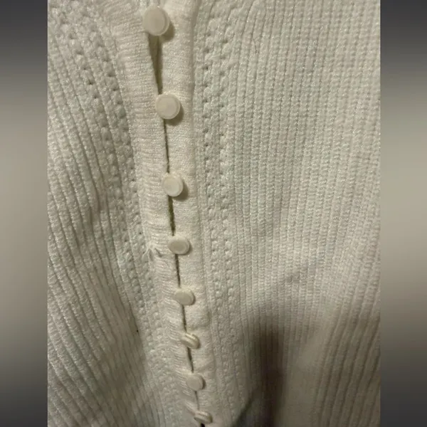 Cyrus Cream Women's Cardigan Sweater - Image 3