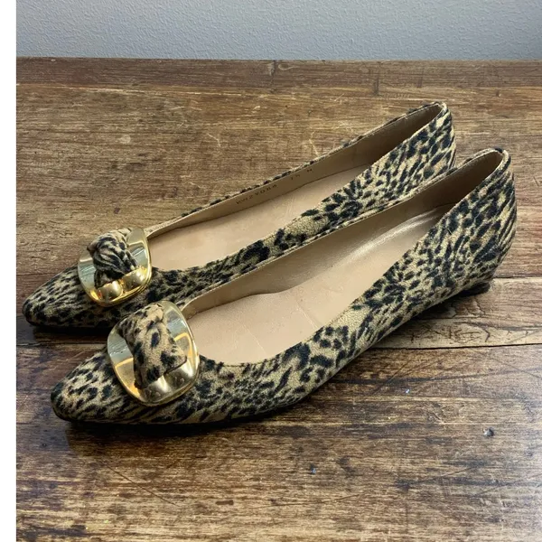 Stuart Weitzman‎ leopard print ballerina flats gold buckles 7N - Image 4