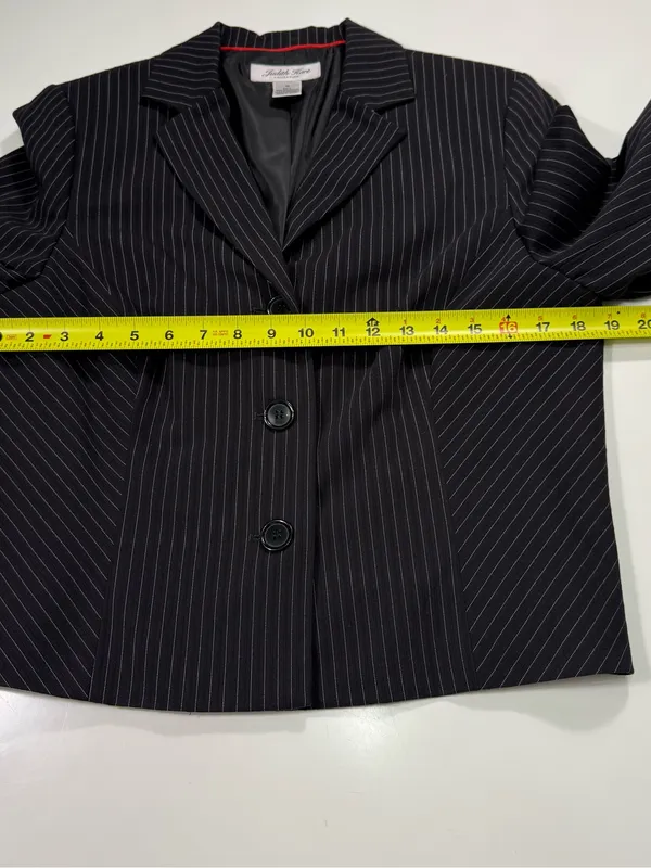 Judith Hart Women's Black Pinstripe Tailored Blazer - Classic Office Blazer - Image 4