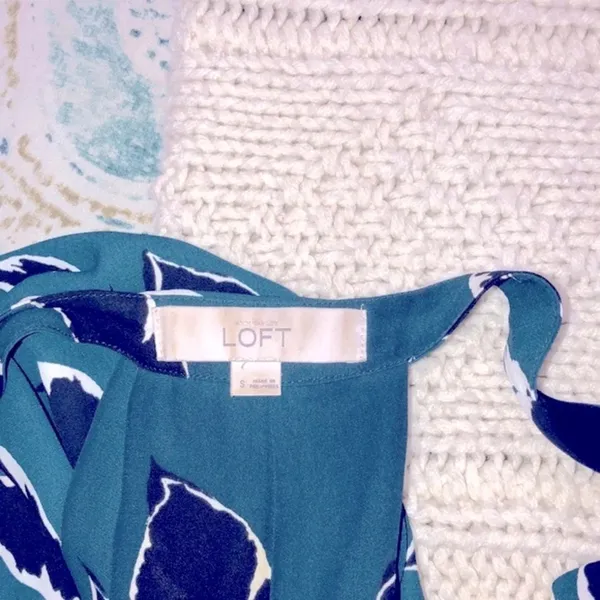 Loft green and black halter neck top size small - Image 5