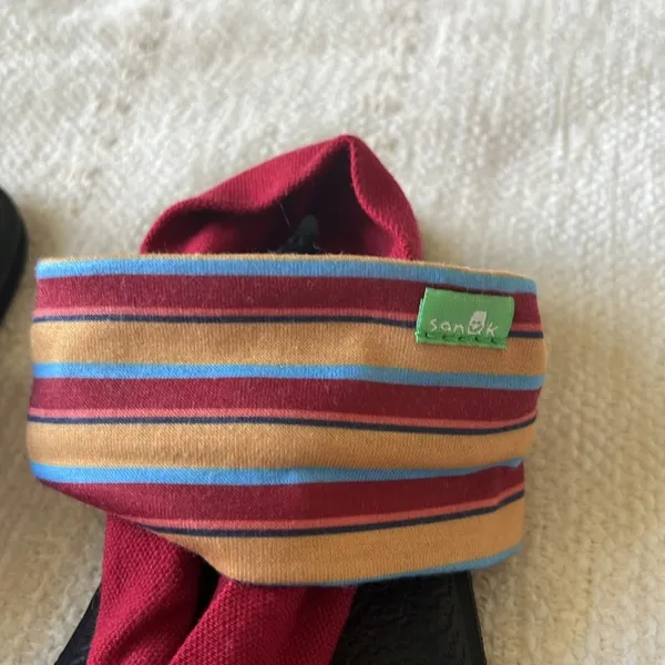 Sanuk Women’s Sandals - Image 2