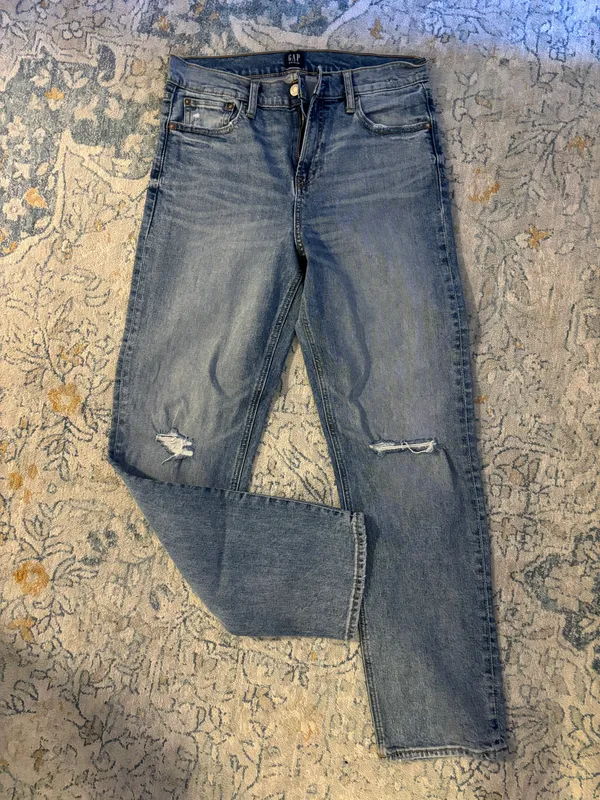 Gap Size 6 Tall/ 28 Jeans - Image 2
