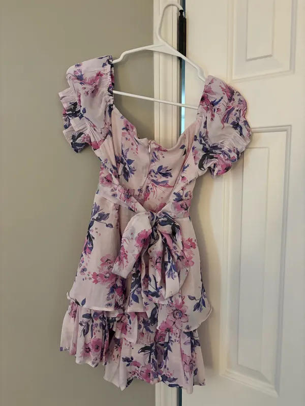 Francesca's Floral Romper - Image 2