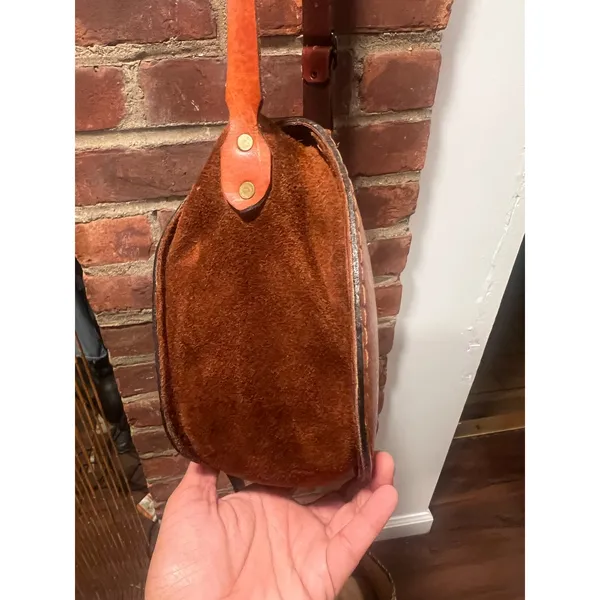 Vintage 70s Tooled Leather Suede Saddle Bag Western Crossbody Purse - Image 9