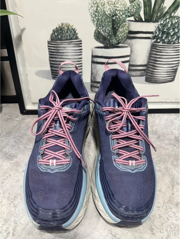 HOKA One One Bondi 6 Women's Size 10.5 B Walking/Running Shoes - Image 3
