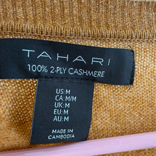 TAHARI Sweater Womens Size Medium NWT 100% Cashmere 2-Ply Classic Fit VNeck Soft - Image 3