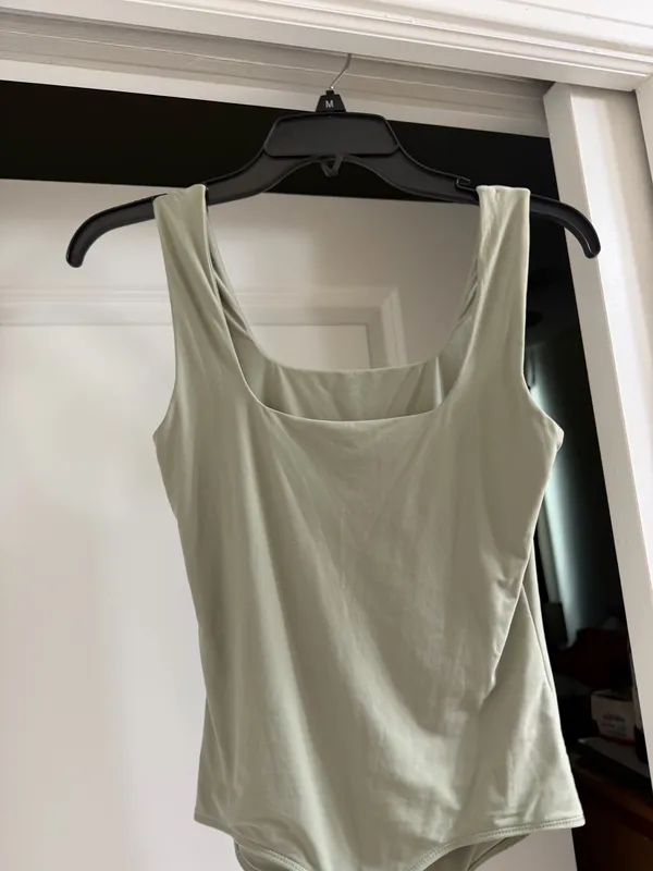 Abercrombie body suit small - Image 10