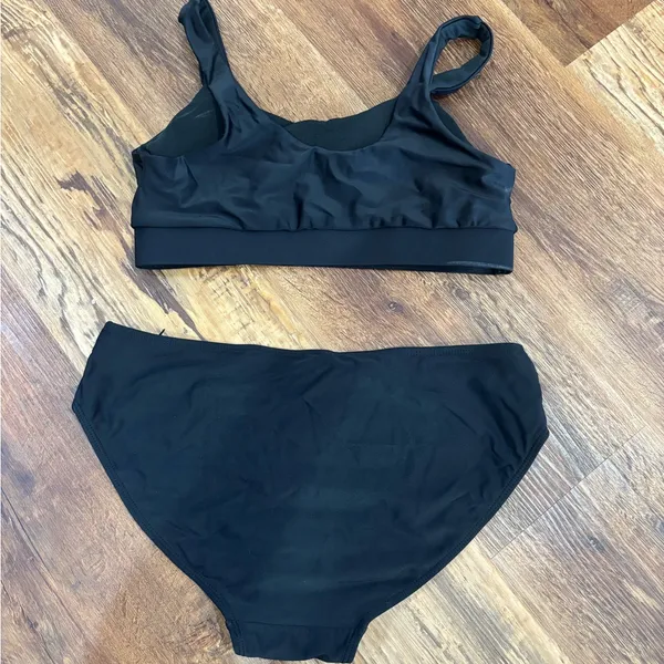 Women’s Two Piece Swimsuit Black Size M - Image 2