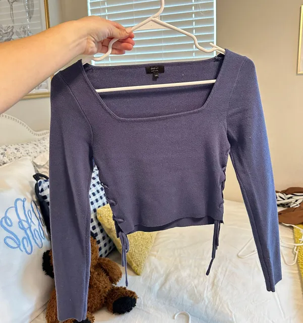Debut Navy Boutique Top - Image 3