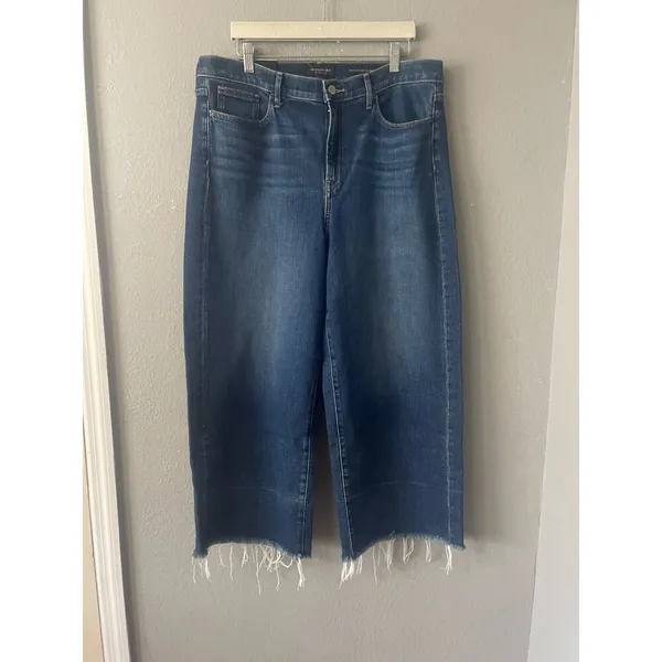 New Banana Republic High Rise Wide leg cropped Jeans - Image 5