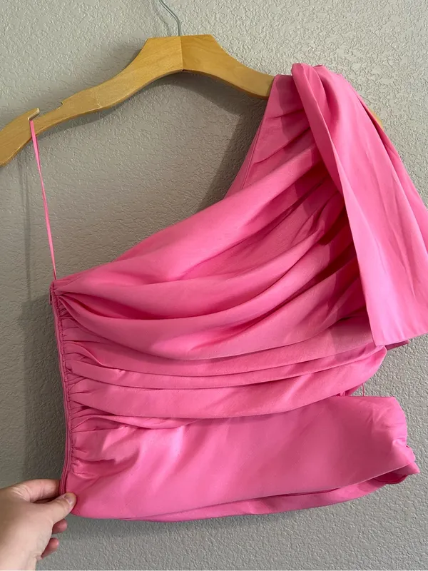4SI3NNA Hot Pink One Shoulder Top - Image 4