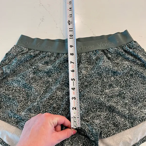 Outdoor Voices 3” Relay Short in Pebbled‎ Forest Green Size Small - Image 7