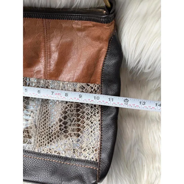 The Sak Leather and Snakeskin Pattern Crossbody Bag - Image 4