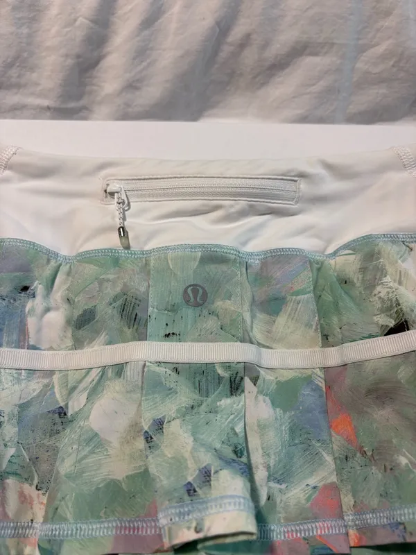 Vintage Lululemon Pleated Watercolor Skirt - Image 4
