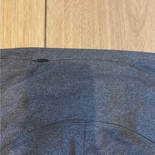 Lululemon Grey leggings Black Size 6 - Image 3