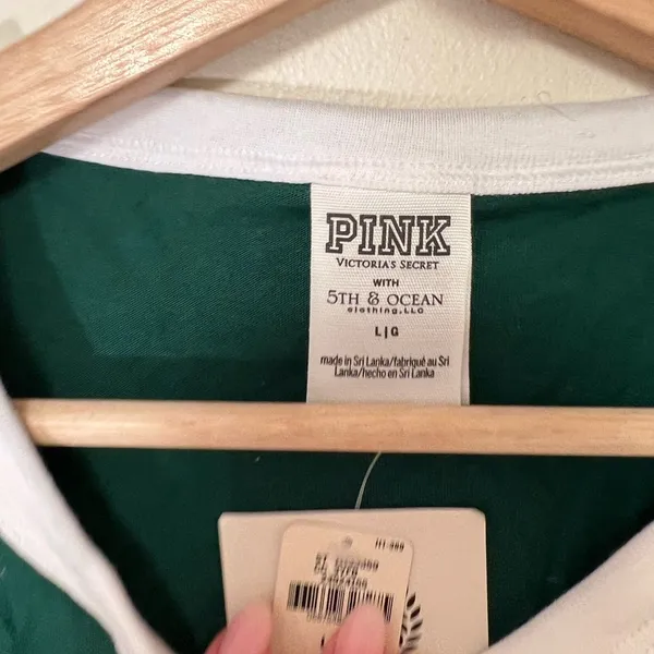 NWT Victoria Secret Pink 5th & Ocean size Large - Image 4