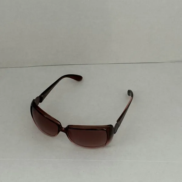 Marc By‎ MARC JACOBS Women's Sunglasses. - Image 2