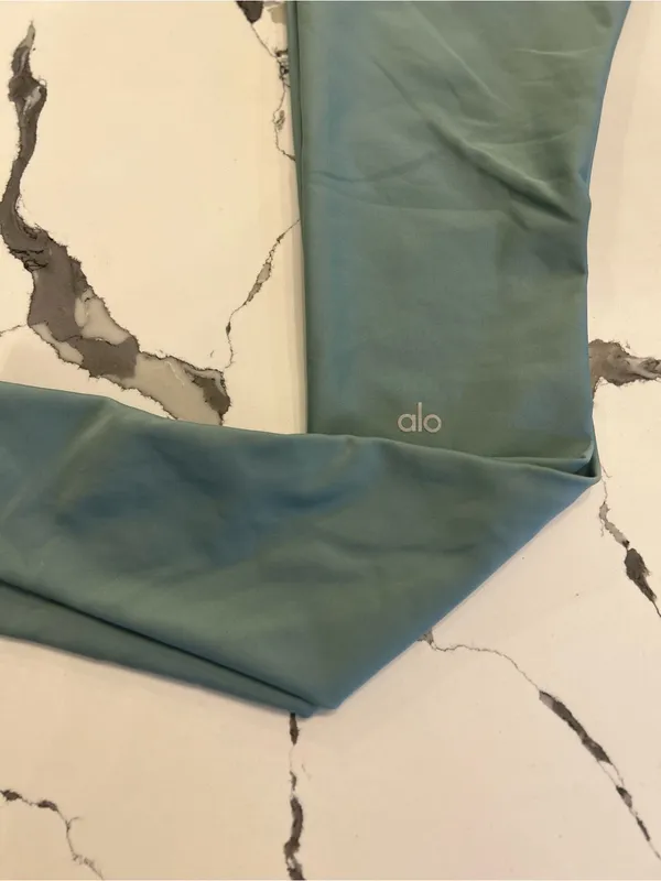 ALO Yoga High-Rise Leggings - Image 6