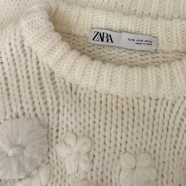 ZARA White Floral Embroidered Puff Sleeve Knit Sweater Blogger Favorite Small - Image 10