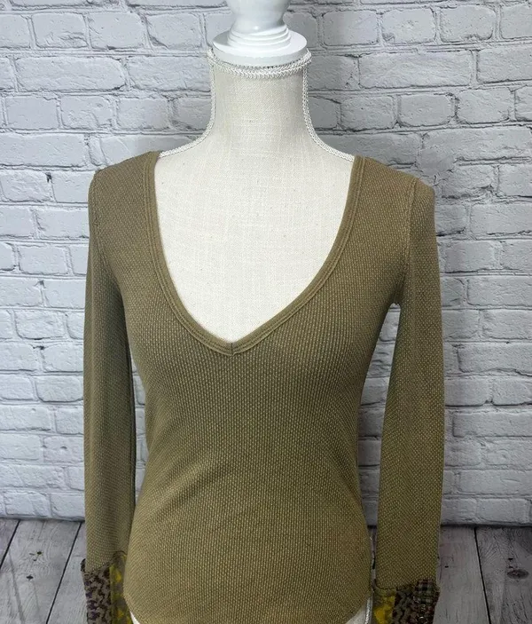 We the free free people art cuff top size xs - Image 8