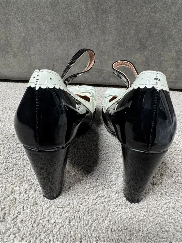 Women’s Black Chunky Heel Mary Jane Pumps Cute Bow Round Toe Size 9.5 NEW - Image 4
