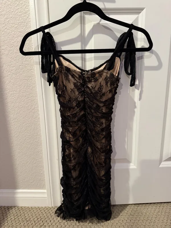 Lulus Black Lace Bodycon Dress - Image 2