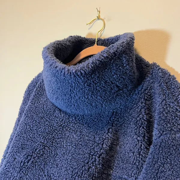 Lululemon Warmth Restore Sherpa Pullover Navy Blue Funnel Neck Fleece Size 10 - Image 2