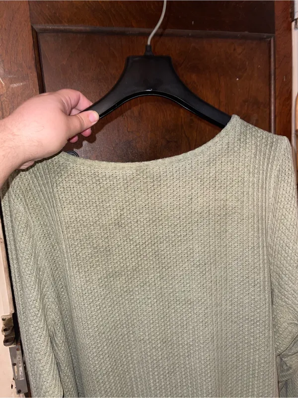 Women’s Scoop Neck Waffle Knit Long Sleeve Sweater Sage Green - Size 3 - Image 4