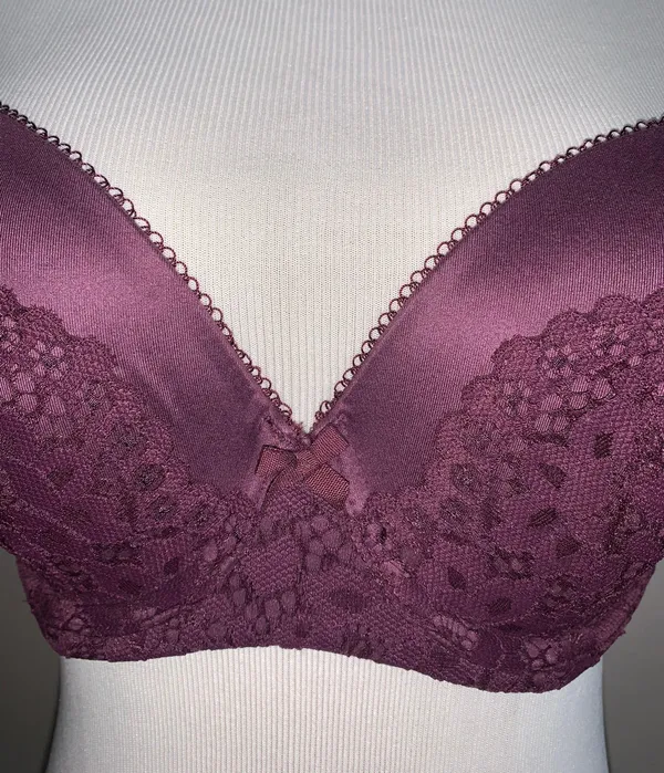 Victoria’s Secret Body By Victoria 34DD - Image 4