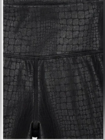 Marika Black Croc Textured Leggings & Sports Bra Set – Size Medium - Image 4