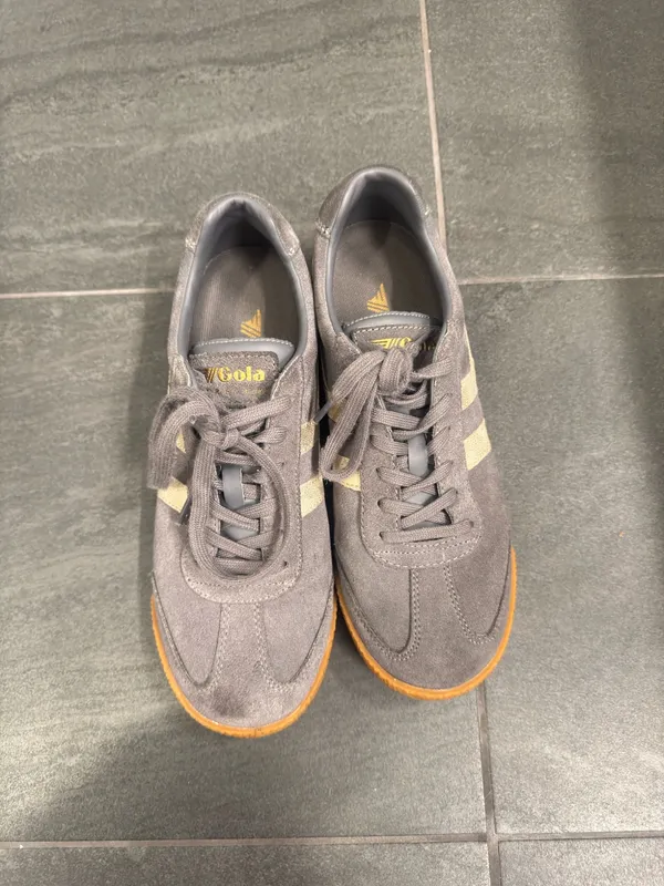 Gola Sneakers Gray Size 8 - Image 3