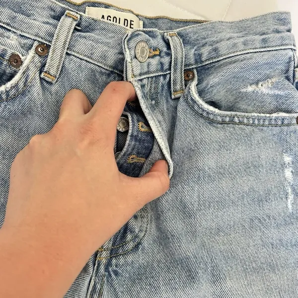 Agolde Long Parker Distressed Denim‎ Shorts Light Wash Button-Fly Womens 24 - Image 5