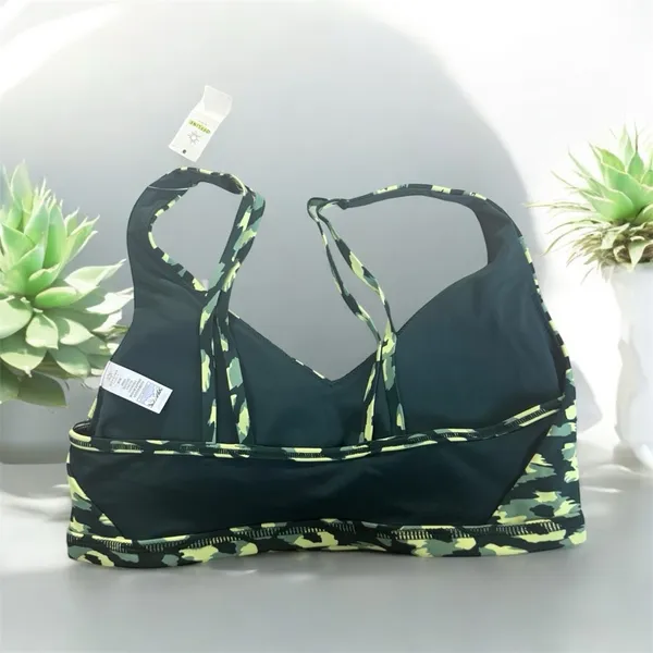 Aerie NWT Offline Padded Sports Bra Medium - Image 2