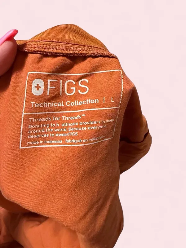 Figs Women's Burnt Orange Zamora Jogger Scrubs - Image 3