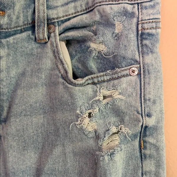 American Eagle Outfitters Light Blue Distressed Boyfriend Jeans - Image 4