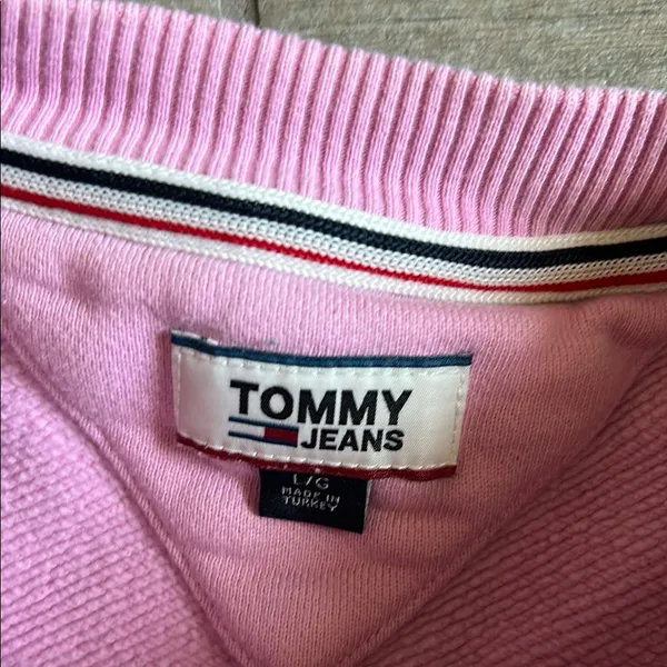 Tommy Hilfiger Pink Crew Neck Sweater - Image 2