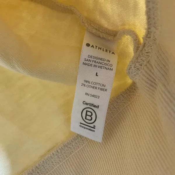 Athleta Women’s Sweatshirt in Yellow and Cream - Image 4