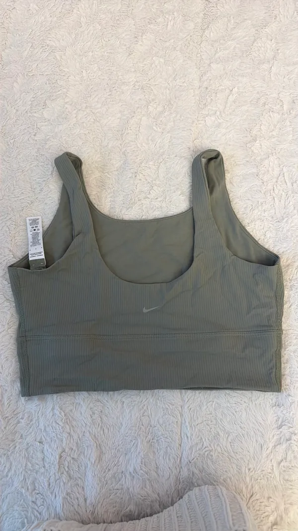 nike sports bra - Image 3