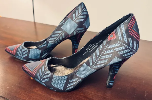 Size 8 Black, blue, and red shoes-geometric patterned heels with a 3.5" heel - Image 4