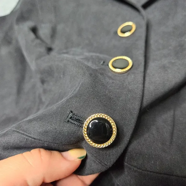 O.P.T. Black‎ Sleeveless 3 Button Vest Black Size 6 - Image 3