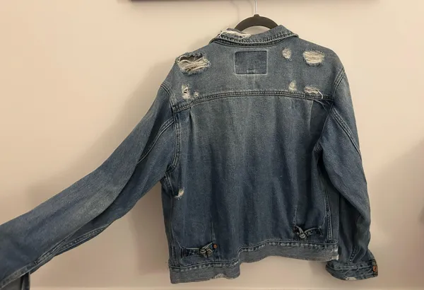 Denim Jacket Size L - Image 2