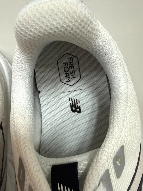 New Balance 520 v9 - Image 10