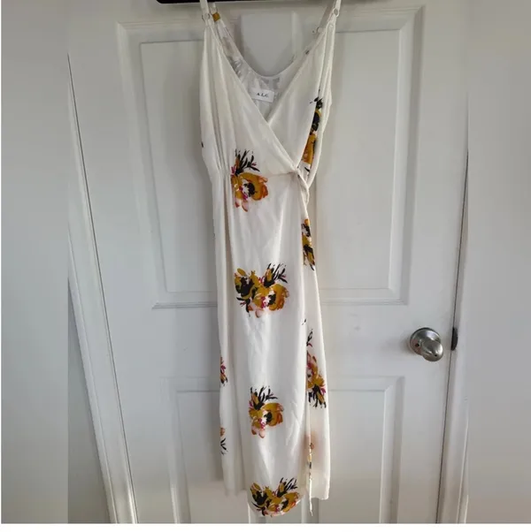 A.L.C. White Floral Maxi Dress |Size 2 - Image 6
