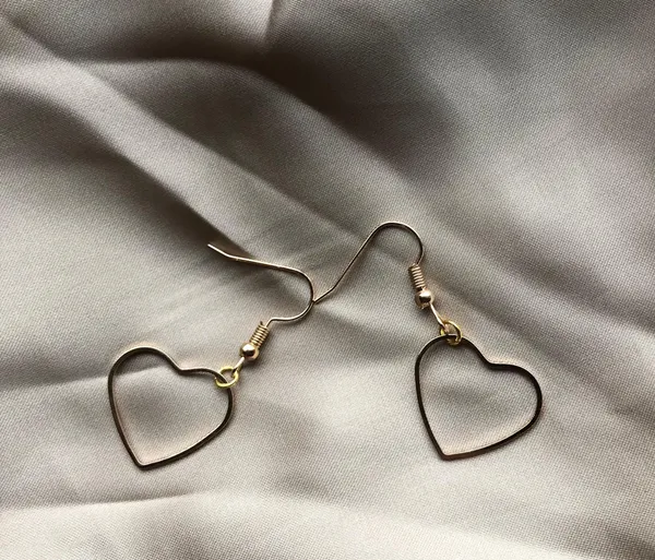 Heart Shape Earrings Gold - Image 4